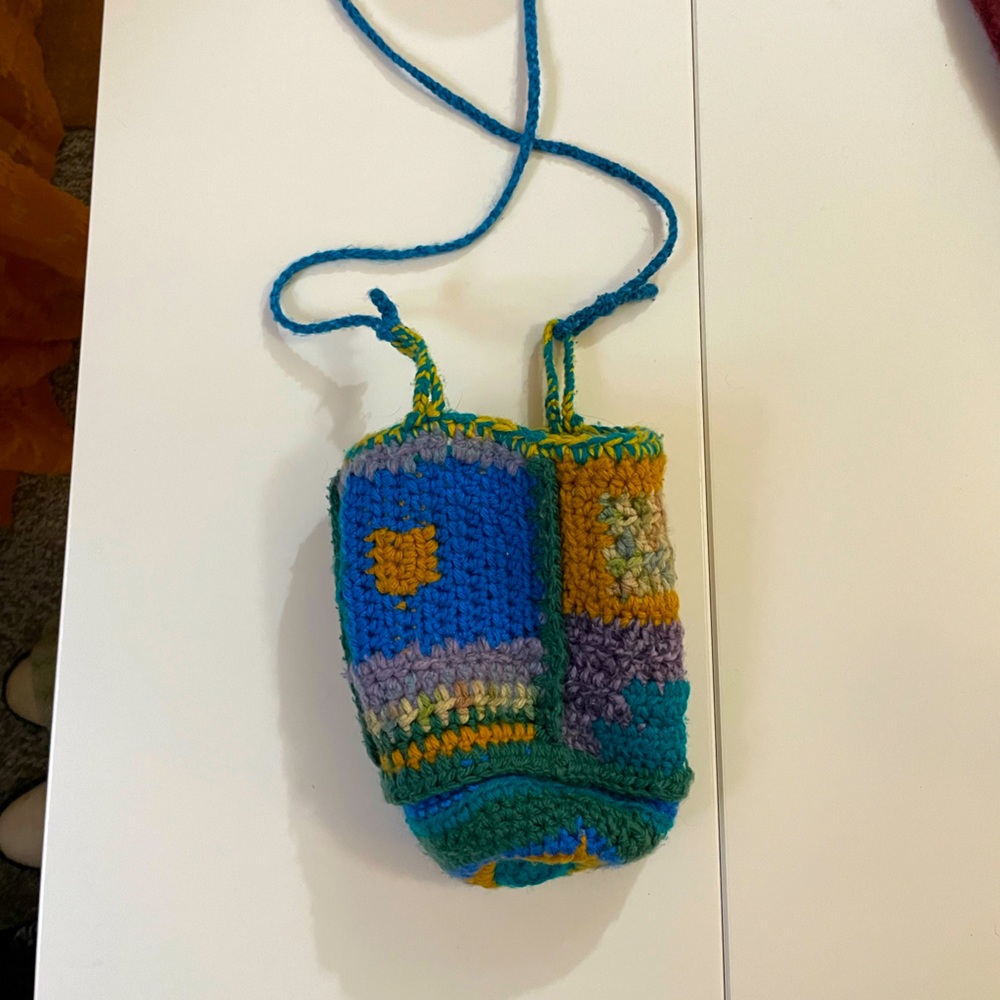 Water Bottle Sling Bag